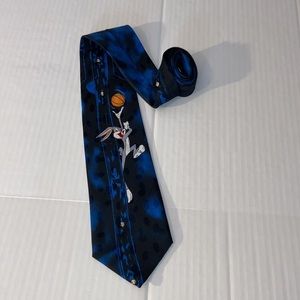 Vintage 1995 Looney Tunes Bugs Bunny Playing Basketball Men’s Polyester Tie
